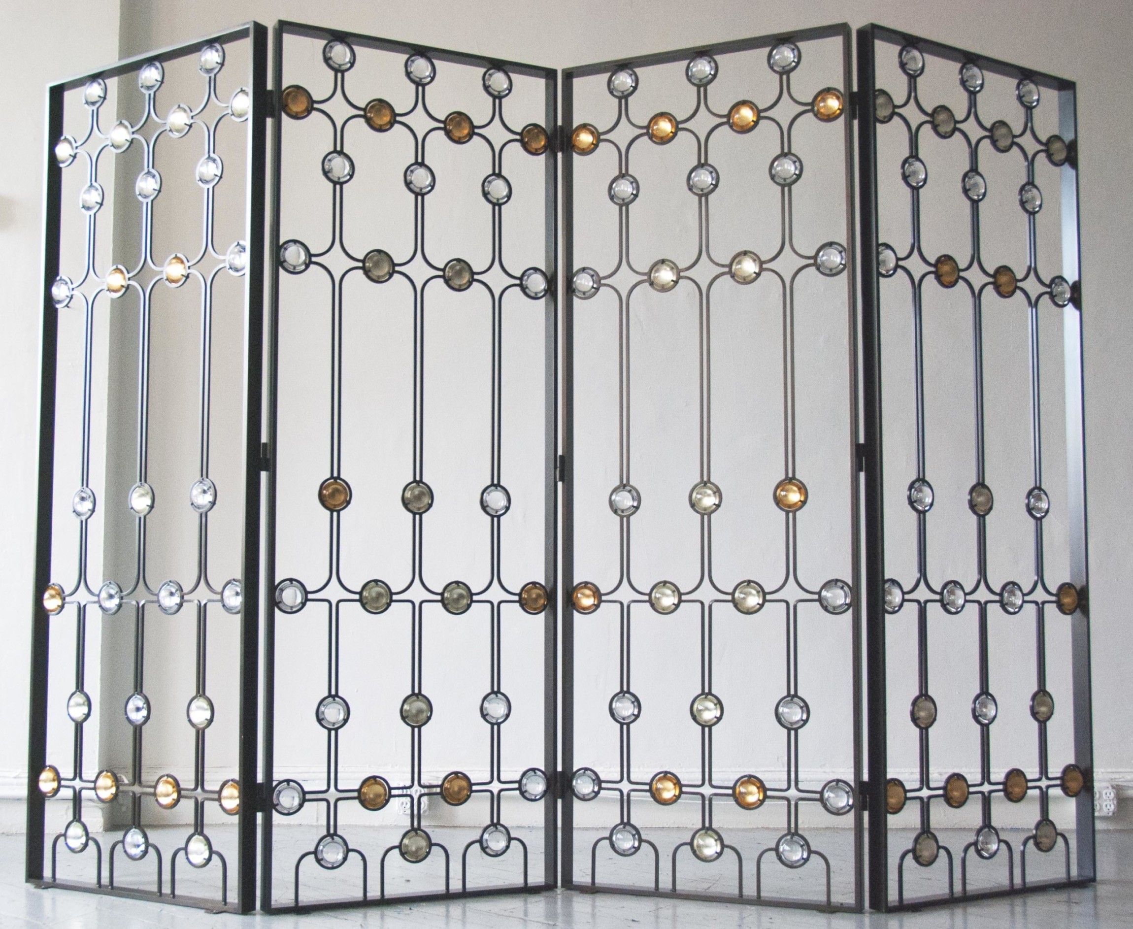 Couturier Screen Scaled E1659986936548